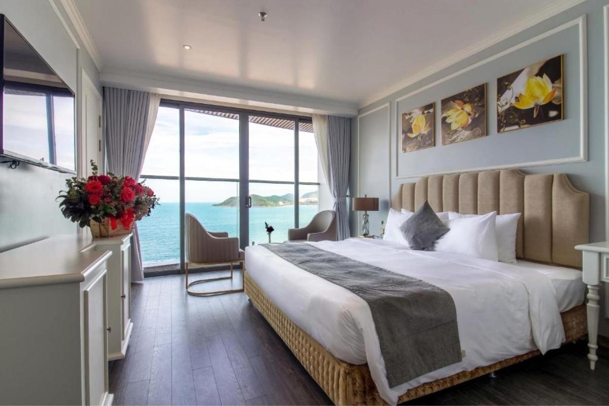 Khách sạn view biển trong lịch trình Nha Trang 3 ngày 2 đêm