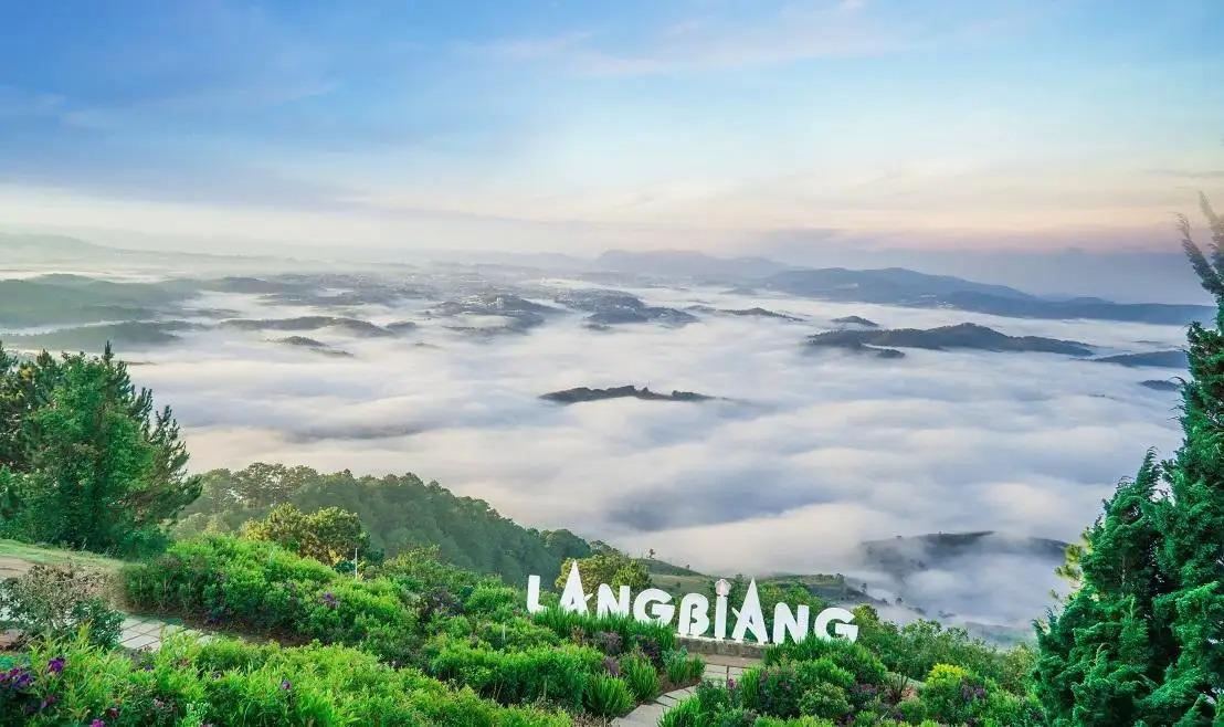 Núi Langbiang - Lịch trình Đà Lạt 4 ngày 3 đêm 2026