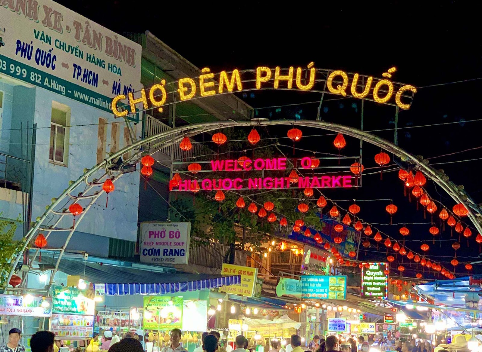 Chợ Dương Đông Phú Quốc về đêm